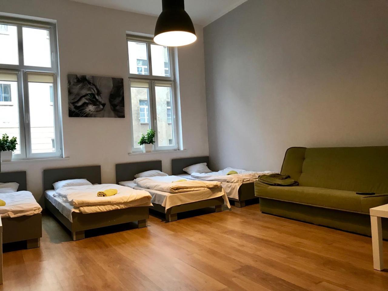 Green Hostel Poznań Buitenkant foto